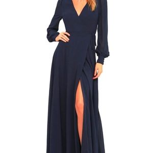 Lulu's dark blue dress